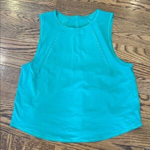 Lululemon cropped green Sleeveless tank top, 4 or 6